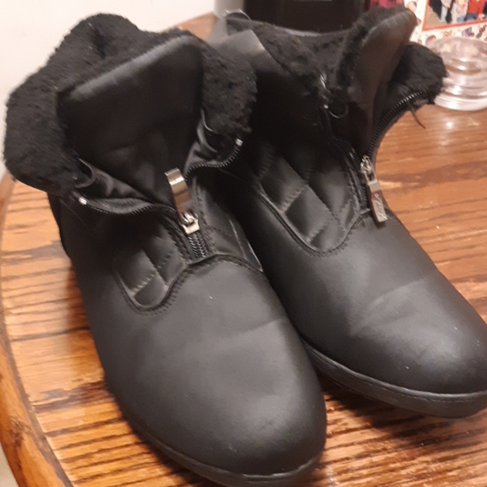 Strap up wedge
